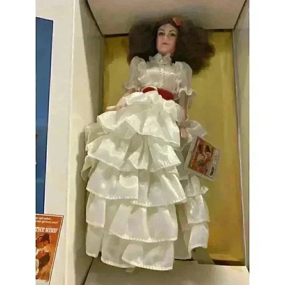 World Doll NIB Scarlett O'Hara & Rhett Set Of 2 Gone With The Wind Collectible - Picture 6 of 6